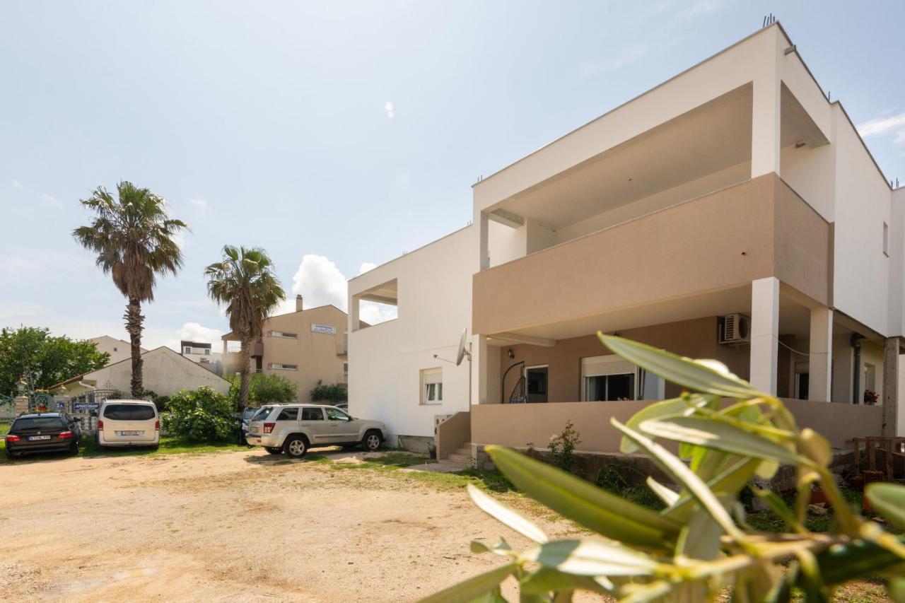 Holiday Home Bibano Бибинье Экстерьер фото
